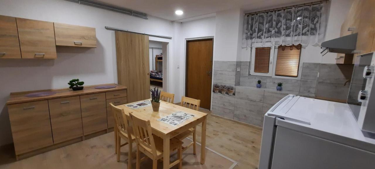 Vejminek Pod Smrkem Apartment